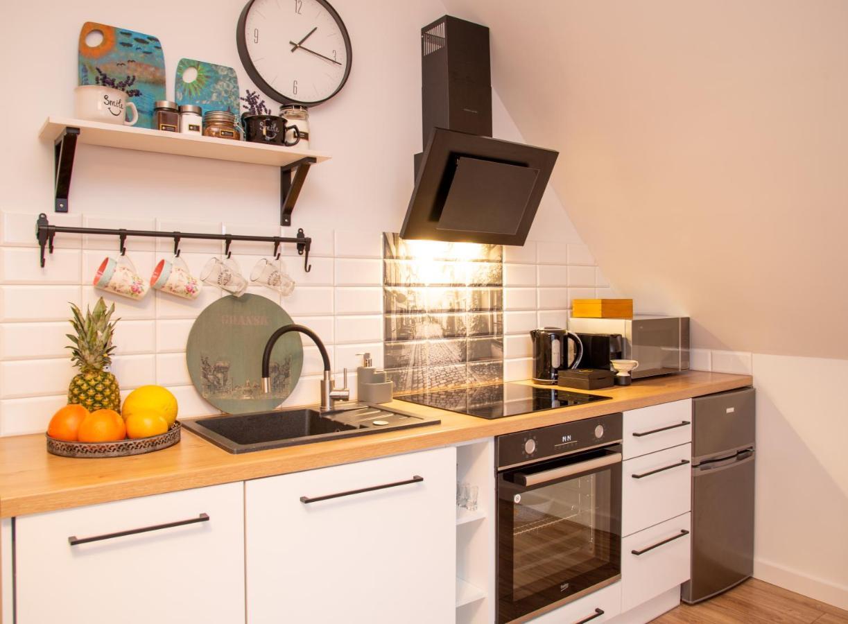 Dluga 66 Attic Apartment กดัญสก์ ภายนอก รูปภาพ
