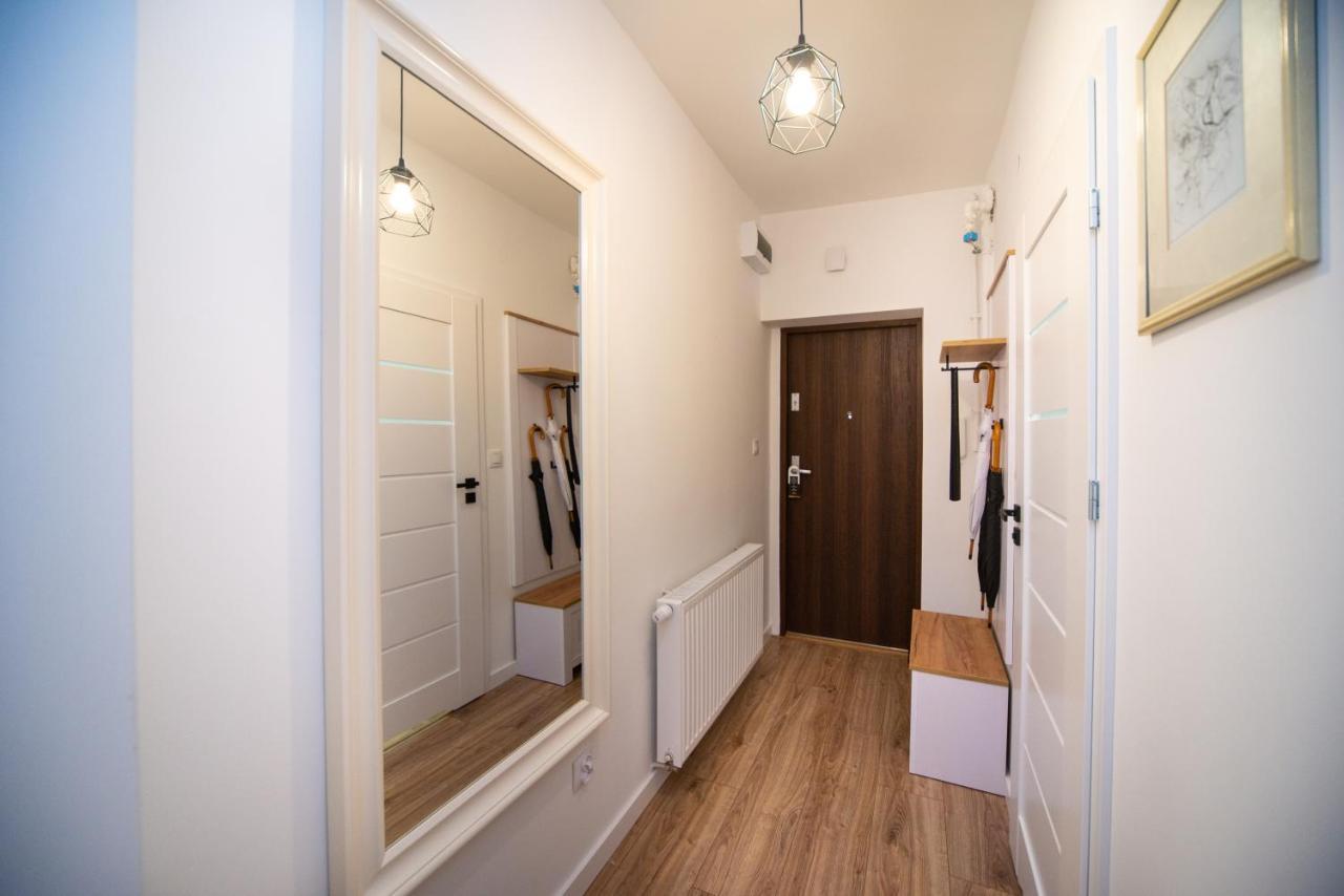 Dluga 66 Attic Apartment กดัญสก์ ภายนอก รูปภาพ