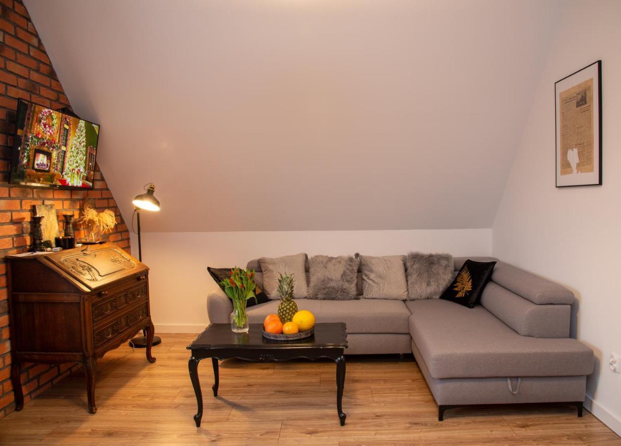 Dluga 66 Attic Apartment กดัญสก์ ภายนอก รูปภาพ