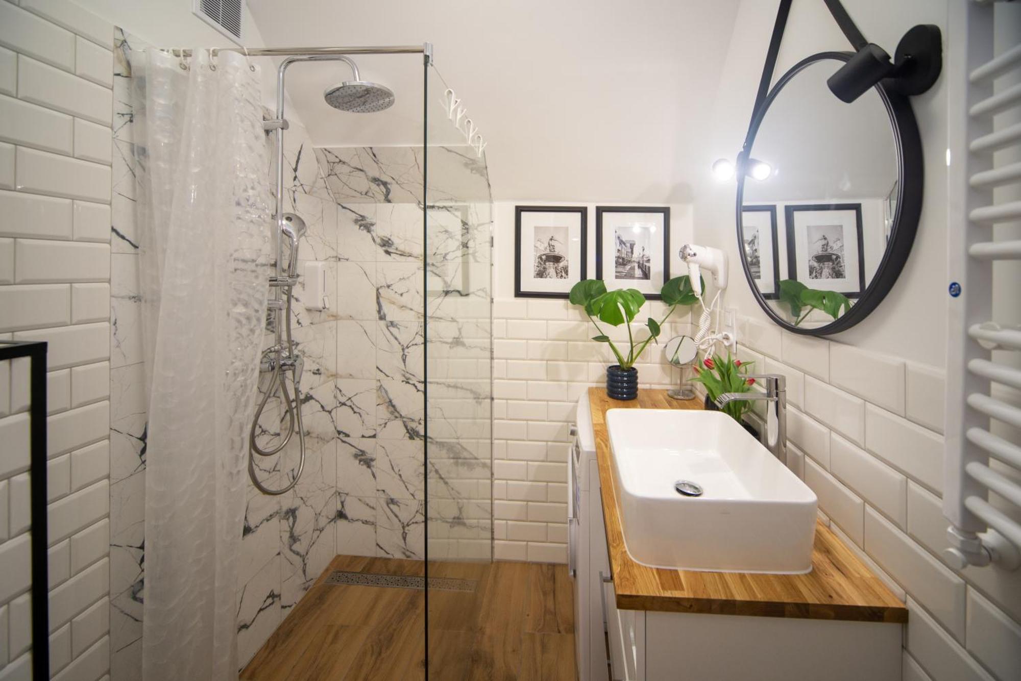 Dluga 66 Attic Apartment กดัญสก์ ภายนอก รูปภาพ